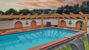 Garten mit Holz Hell2 Kopie